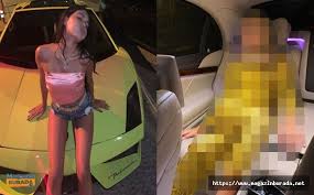 Candan'ın garip hareketlerinin yanında makarna yiyişi de takipçilerini rahatsız etti. Bahar Candan In Tesettur Yaparak Verdigi Seksi Pozlar Tepki Cekti