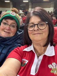 Morgan Wallen was nominated for seven ACM Awards this year, but didn't  attend the ceremony. It seems he decided to play golf with Tom Brady  instead.