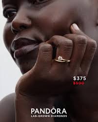 Pandora at Plaza del Sol, Bayamón