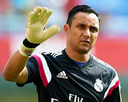 وتلقى ليوناردو سؤالاً عن موقف حارس ميلان والمنتخب الإيطالي جيانلويجي دوناروما، والذي ينتهي تعاقده وقال ليوناردو: Ù†Ø§ÙØ§Ø³ ÙŠØªØ·Ù„Ø¹ Ù„Ø¨Ø¯Ø¡ ÙØªØ±Ø© Ø§Ù„Ø¥Ø¹Ø¯Ø§Ø¯ Ù„Ù„Ù…ÙˆØ³Ù… Ø§Ù„Ø¬Ø¯ÙŠØ¯