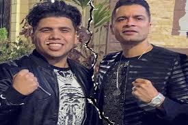 ألقت الأجهزة الأمنية المصرية القبض على المطرب حسن شاكوش، بعد قيادته سيارة دون لوحات معدنية في مدينة مارينا بالساحل. Ø­Ø³Ù† Ø´Ø§ÙƒÙˆØ´ ÙˆØ¹Ù…Ø± ÙƒÙ…Ø§Ù„ Ø£Ø²Ù…Ø§Øª Ù„Ø§ ØªÙ†ØªÙ‡ÙŠ Ø¨Ø³Ø¨Ø¨ Ø§Ù„ØºÙŠØ±Ø© ÙˆØ§Ù„Ø´Ù‡Ø±Ø© Ø£Ù‡Ù„ Ù…ØµØ±