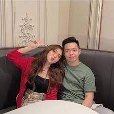 Check spelling or type a new query. Rico Huang Biografi Tulisan