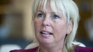 Första orden om Jula-miljardarvet