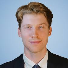 I started off new to pharma a little over 5 years ago with Lilly. I was  basically fresh out of college and hired at the S1 level, and I have been  working