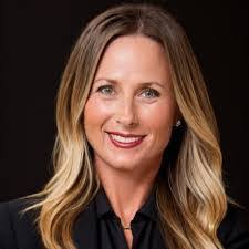 Amy Crone's Instagram, Twitter & Facebook