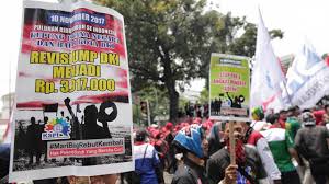 Selamat hari buruh 2019, barang siapa bersusah payah mencari nafkah untuk keluarganya, maka dia serupa seorang mujahid di jalan allah. Ucapan Selamat Hari Buruh Berdengung Di Twitter Tekno Liputan6 Com