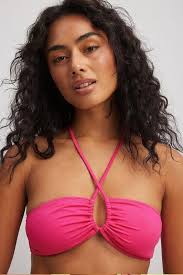 Топ бикини с перекрестием спереди na-kd — цена 142 грн в каталоге  Купальники ✓ Купить женские вещи по доступной цене на Шафе