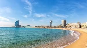San sebastià, la barceloneta, nueva icaria, bogatell, mar bella e nueva in realtà, l'acqua del mare è più pulita di molte località di vacanza italiane e ci sono i battelli. Barcellona Estate Al Mare Con I Festival Musicali La Stampa