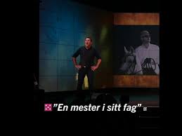 Bjarte hjelmeland fremfører fordi jeg elsker deg som en hyllest til bob dylan i anledning tildelingen av nobelprisen i litteratur for 2016.fordi jeg elske. Bjarte Hjelmeland Ja Youtube