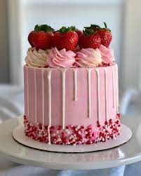 43 Vind Ik Leuks 9 Reacties Jillpill Lifeisbetterwithfrosting Op Instagram Instagram Unique Birthday Cakes Pretty Birthday Cakes Strawberry Cakes