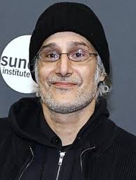 Karim Hussain's Instagram, Twitter & Facebook