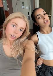 danishaandada (@danishaandada)