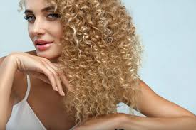 Ecco come realizzarle sia per i capelli lunghi che per i capelli corti. Come Fare I Capelli Ricci A Casa Non Sprecare