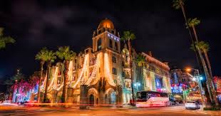 Christmas Time At The Mission Inn Mission Inn Christmas Time Places To Visit
