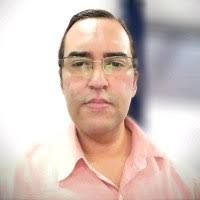 50+ perfiles de «Beto Quintanilla»