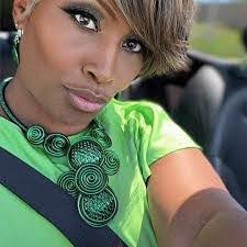 Barbara Broach's Instagram, Twitter & Facebook