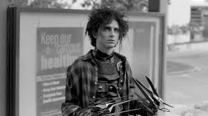 Dieses edward mit den scherenhänden™ kostüm (edward scissorhands™) ist offiziell lizenziert. Timothee Chalamet On Paying Homage To Edward Scissorhands In The Coolest Super Bowl Ad Of The Year Vogue