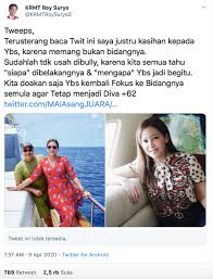 Kali ini roy suryo apes, karena diusir penumpang dan pilot. Disenggol Roy Suryo Gara Gara Bahas Virus Corona Maia Estianty Kasihan Dengan Manusia Yang Super Sok Tahu