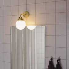 Frihult Applique Couleur Laiton En 2020 Ikea Luminaire Salle De Bain Idee Salle De Bain