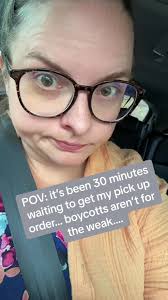 That time I saw @Ella Elbells, @Lance Bass and @Michael Turchin at a ...