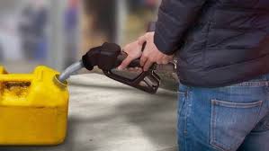 Därför måste man innan man tankar kontrollera både vad båtens motor och bränslesystem är konstruerade för. Nya E10 Bensinen Vad Innebar Den Aspen Fuels