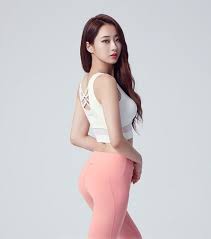 Kpop Idol Stuns With Her Healthy Figure Kpop Idol Kpop Stunning