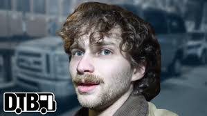 Lucy Ebeling's Instagram, Twitter & Facebook