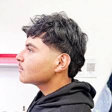 Premium Skin Fade by Ezra Aune @masterbarbersla . #mensgrooming  #masterbarbers #barbershop #losangeles #lax #barbers #barber  #straightedgeshaves #barberstyle #barbershops #beard #menshairstyles  #freshcut #barbersconnect #gentlemenscuts #barbernation ...