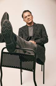 Фотографии, подробно о семье, видео, последние новости 2021 на портале узнай всё. Intervyu S Olegom Menshikovym Ya Vosprinimayu Kak Dolzhnoe Vse Chto Proishodit Vokrug Menya Zhurnal Esquire Ru