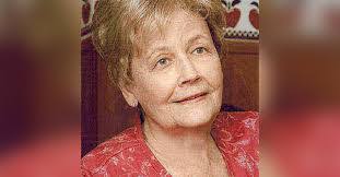 Janie Dyer's Instagram, Twitter & Facebook