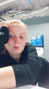 Seeing any guy in dad mode is so attractive like 😍😍