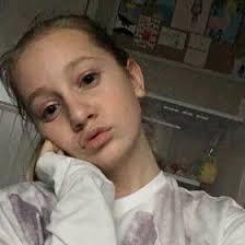 Taylor Ricks (laughinglikesss)