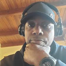 Saints traded Ricky Williams to the Dolphins after 3 seasons 😬