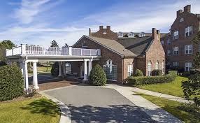 University of north carolina and morehead planetarium are also within 10 minutes. Carolina Inn At Village Green 3465 Mo Starting Cost