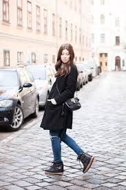 Shop online the latest ss21 collection of isabel marant for women on ssense her skinny jeans, elegantly destroyed slouchy knits, furs and shearlings, menswear pieces, and perennial it items like fringed boots and wedge. Outfit Splurged Bikinis Passports Street Style Inspiration Outfits Street Style