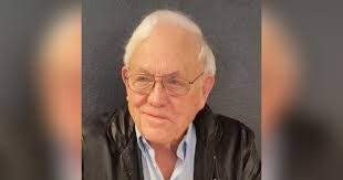 Obituary for Dr. Standlee H. "Bud" Dalton