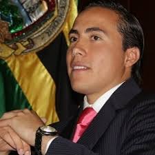 Stream Alfredo Antonio Valle Camacho music