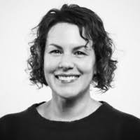 Correo electrónico y teléfono de Amber Hahn