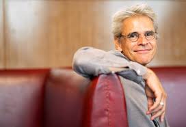 Thomas brezina, author of tips & tricks for junior detectives, on librarything. Coronavirus Thomas Brezina Verschenkt E Buch Auch Das Geht Vorbei