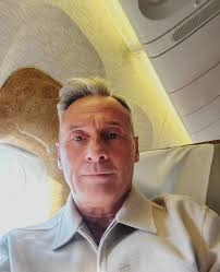 Dear Greeks, my name is Aphrodite, I am 58 years old, I am in Chicago and I  work with elderly people, I take my work very serious and with love! I can