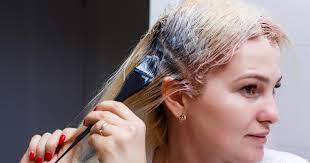8 طرق لإزالة صبغة الشعر | سوبر ماما