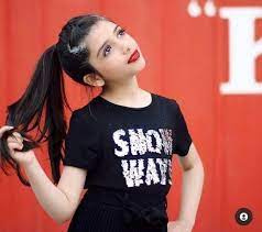 الجوري البعنون in 2021 girl photography poses t shirts for women girl photography
