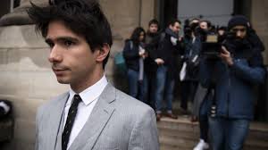 Le succès de crépuscule doit beaucoup au profil de ce jeune homme, âgé de 29 ans, au verbe haut et au panache revendiqué, qui aime se présenter en. 9qsti7fo20s2am
