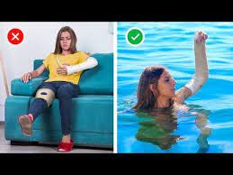 15,997 likes · 23,034 talking about this. 13 Astuces Pour T En Sortir Avec Un Platre Comment Survivre L Ete Avec Un Platre Youtube Summer Life Hacks Life Hacks Hand Embroidery Videos