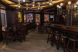 This royal caribbean cruise ship's galley team works 24 hours a day, with 247 chefs, 18 bakers, and over 60 galley stewards. Michael S Genuine Pub On Anthem Of The Seas Picture Of Anthem Of The Seas World Tripadvisor