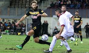 Παρακολουθήστε live από το ael fc arena την αναμέτρηση της αεκ με την aελ(19.30, νs2hd) στο πλαίσιο της 6ης αγωνιστικής της superleague! Ael Aek 0 0 Agono Xwrafi Photos Onsports Gr