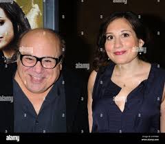 Lucy and danny devito hi-res stock photography and images
