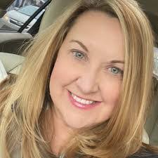 Jenny Neff's Instagram, Twitter & Facebook