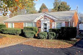 Lexington House For Rent In Ky 1616 Clays Mill Rd Lexington Ky 40503 Renting A House Lexington Home House