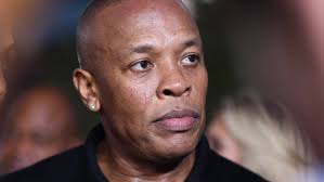 Dre lyrics, audio, pictures, biography, discography, now get your free email connect with other dr. Dr Dre Aktuell News Der Faz Zum Rapper